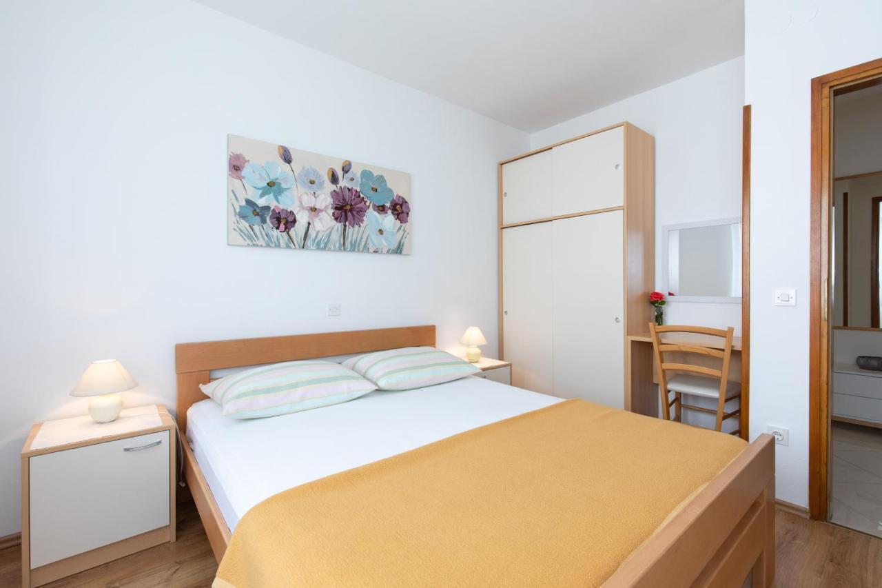 Apartments Dujmovic Ivo 2 Башка Екстер'єр фото