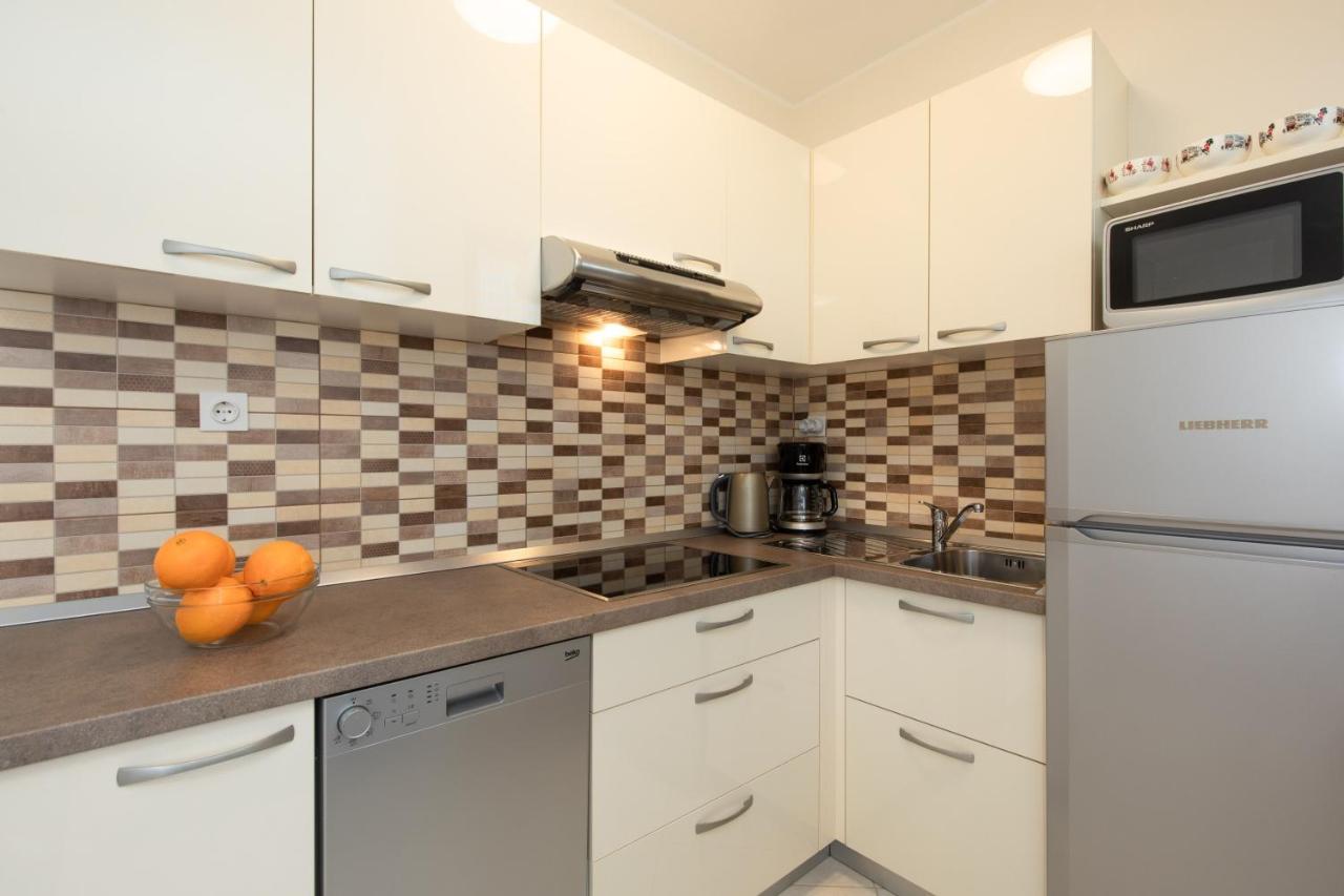 Apartments Dujmovic Ivo 2 Башка Екстер'єр фото