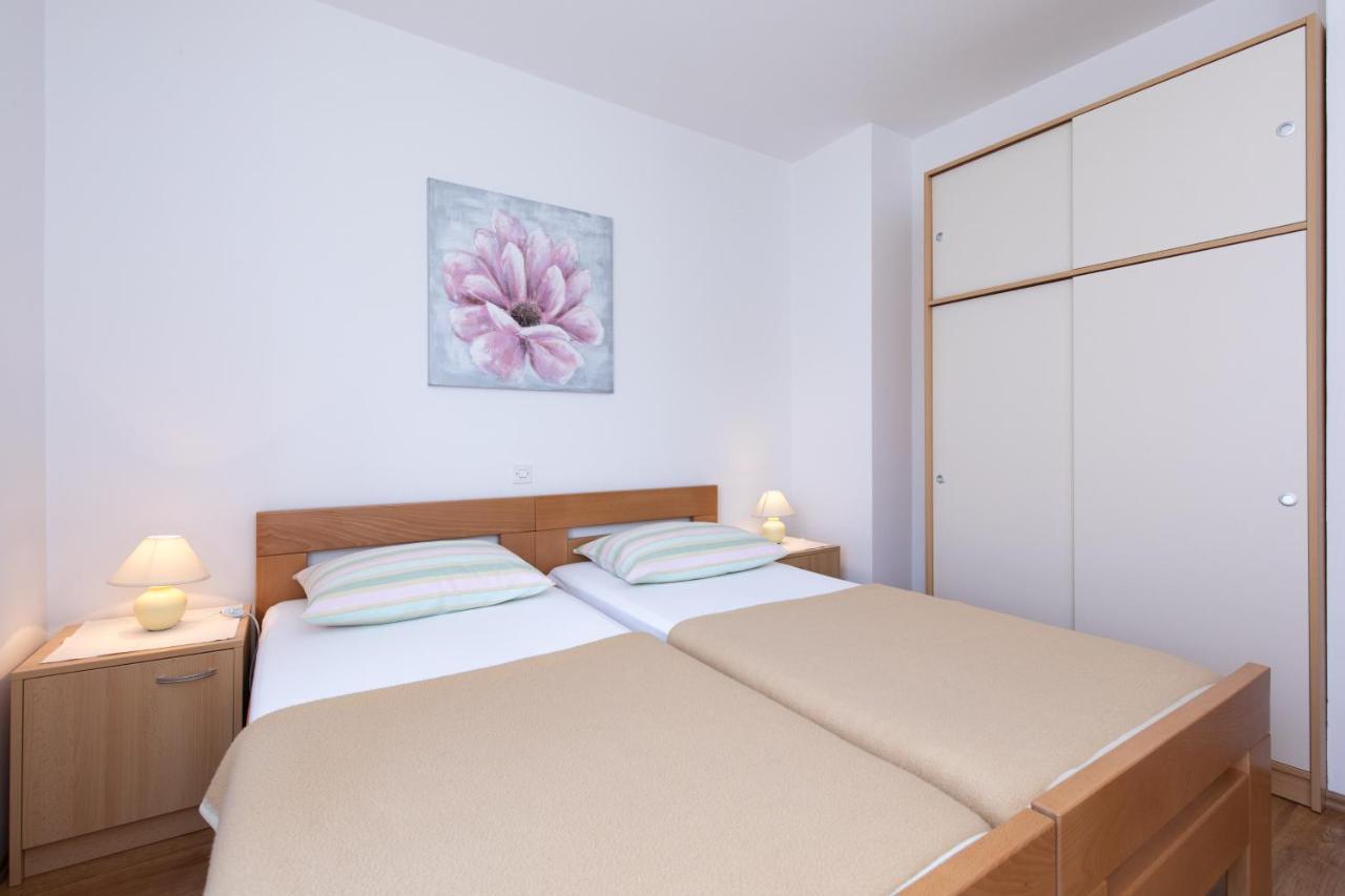 Apartments Dujmovic Ivo 2 Башка Екстер'єр фото