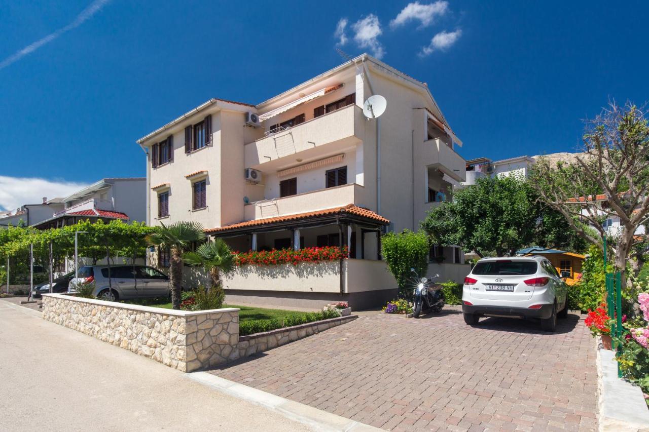 Apartments Dujmovic Ivo 2 Башка Екстер'єр фото