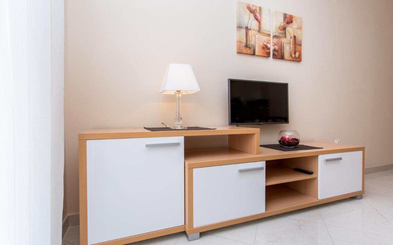 Apartments Dujmovic Ivo 2 Башка Екстер'єр фото