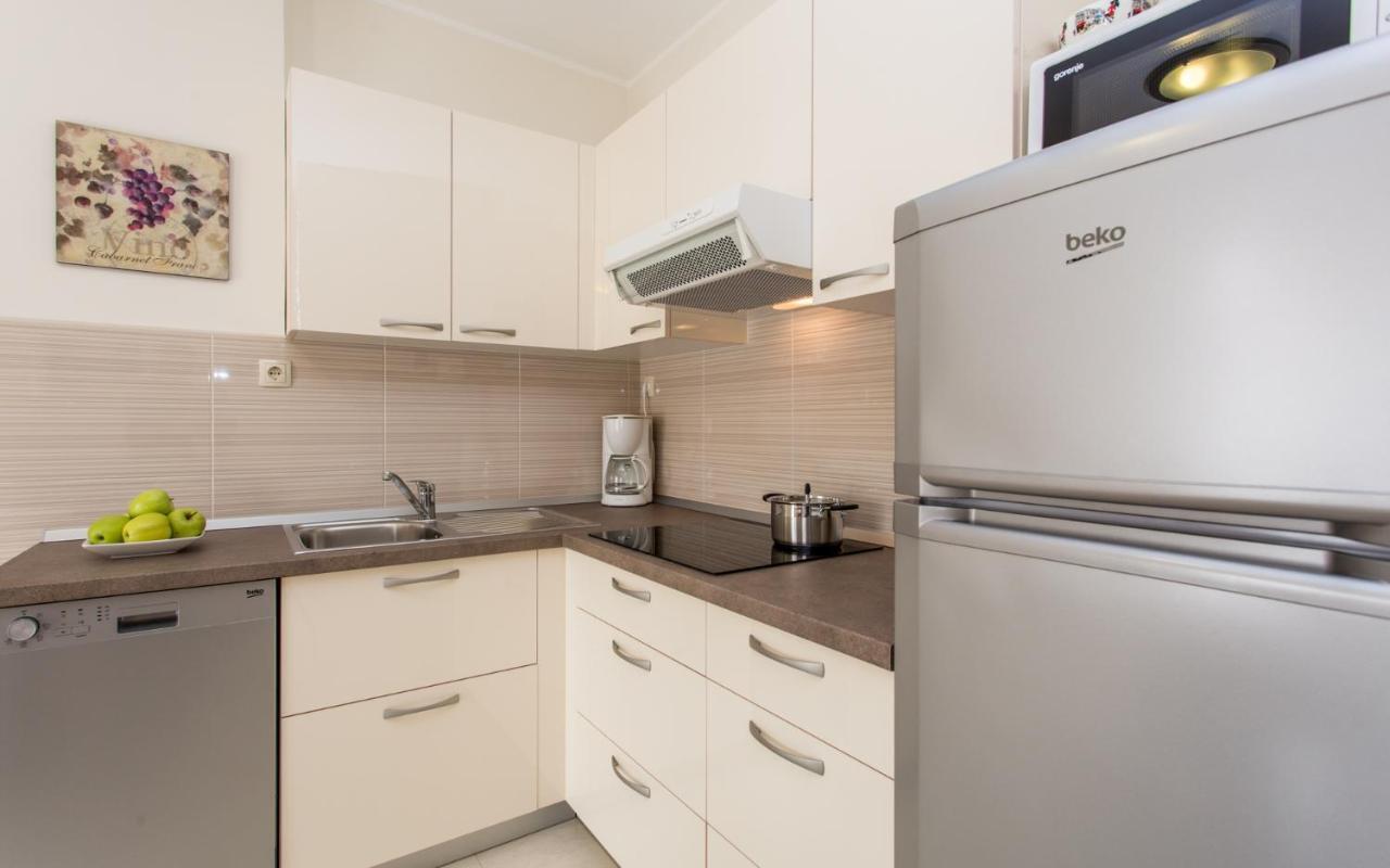 Apartments Dujmovic Ivo 2 Башка Екстер'єр фото
